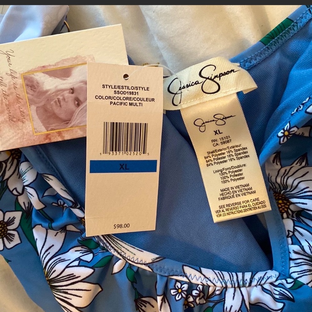 Jessica Simpson~Swimsuit~One Piece / NWT / Blue Daisy / Host Pick - Picture 6 of 15